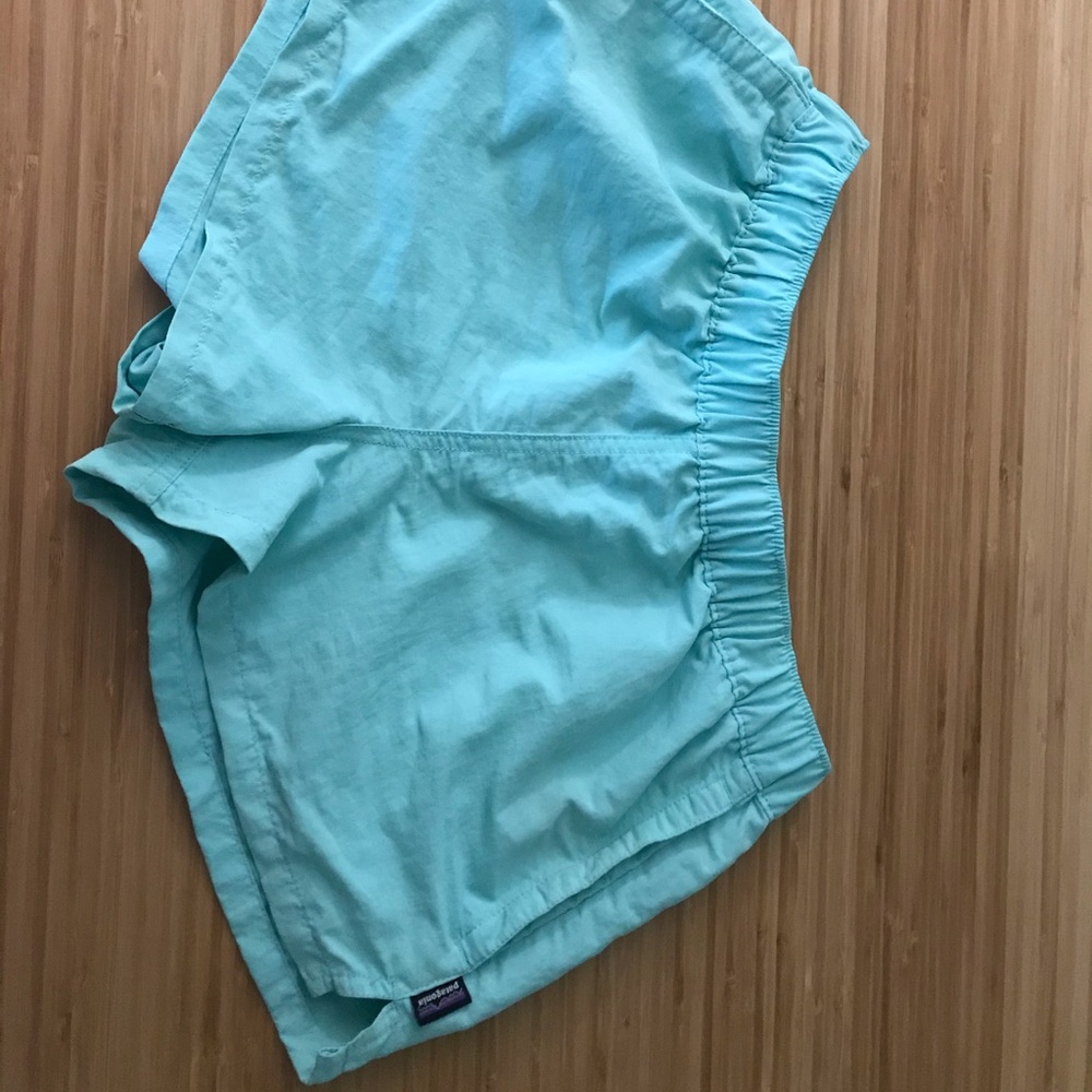 Patagonia barely baggies 2.5 inch shorts